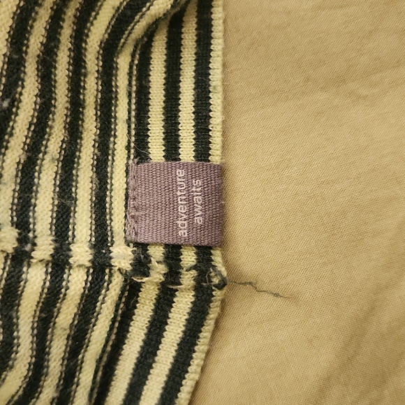 Title Nine Synergy Sweater Sz M - Picture 9 of 10